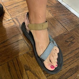 TEVAS HURRICANE XLT2 MULTICOLOR WOMENS SIZE 10